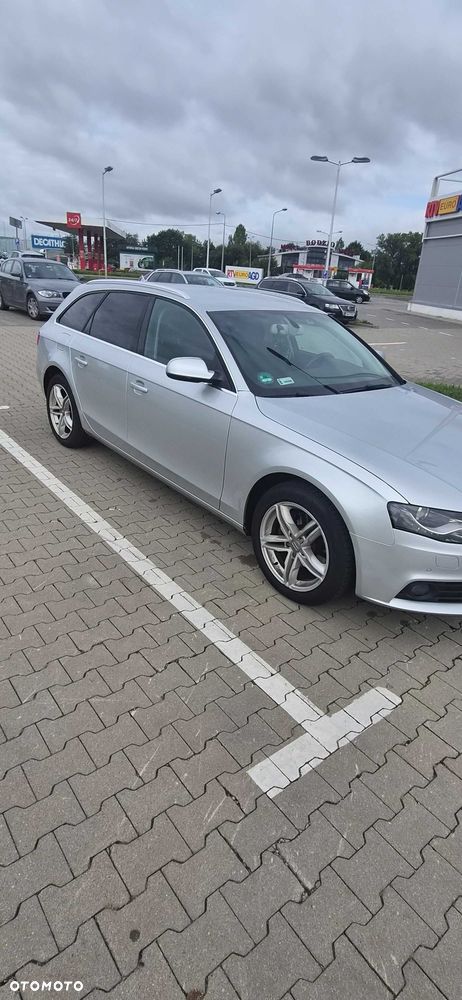Audi A4 Avant 2009 photo 2