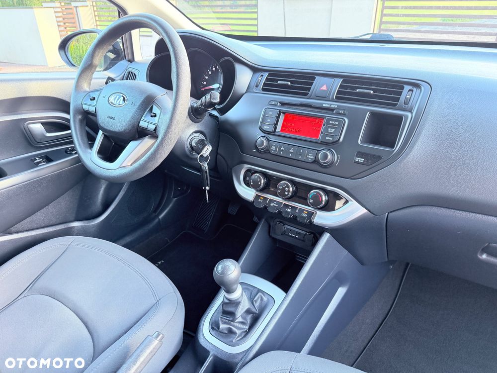 Kia Rio ver-1-25-trend - 29