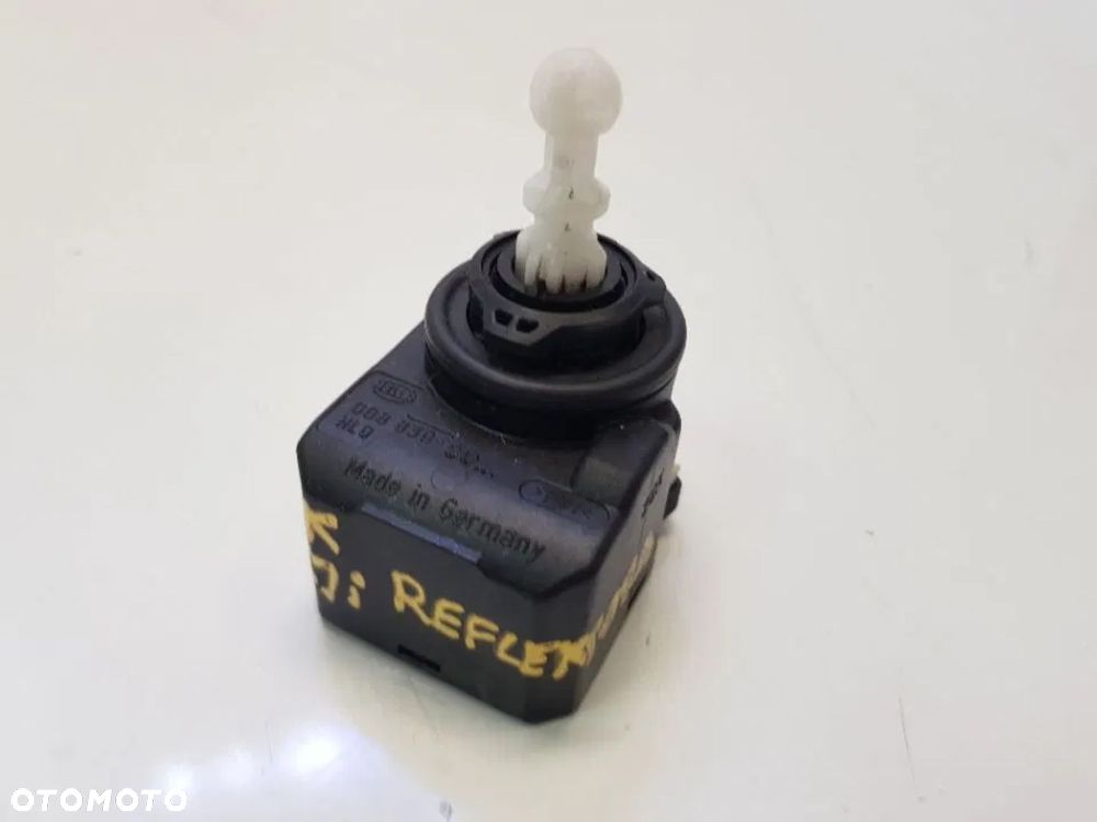 Silniczek regulacji reflektora AUDI A3 8P LIFT A6 C6 PASSAT B6 008830-00 HLO - 2