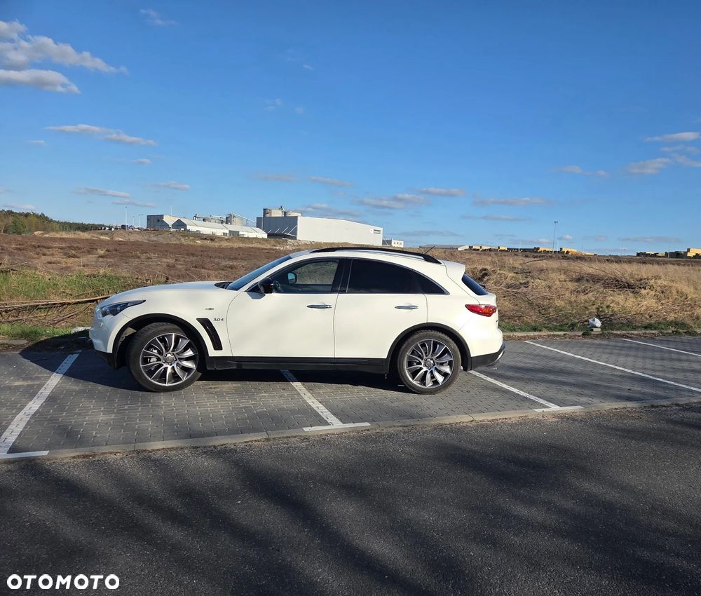 Infiniti QX70 3.0d AWD Ultimate - 13