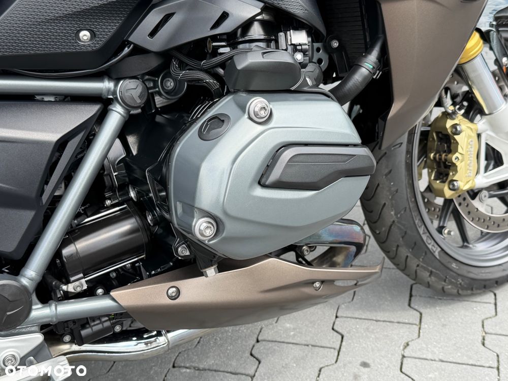 BMW RS - 16