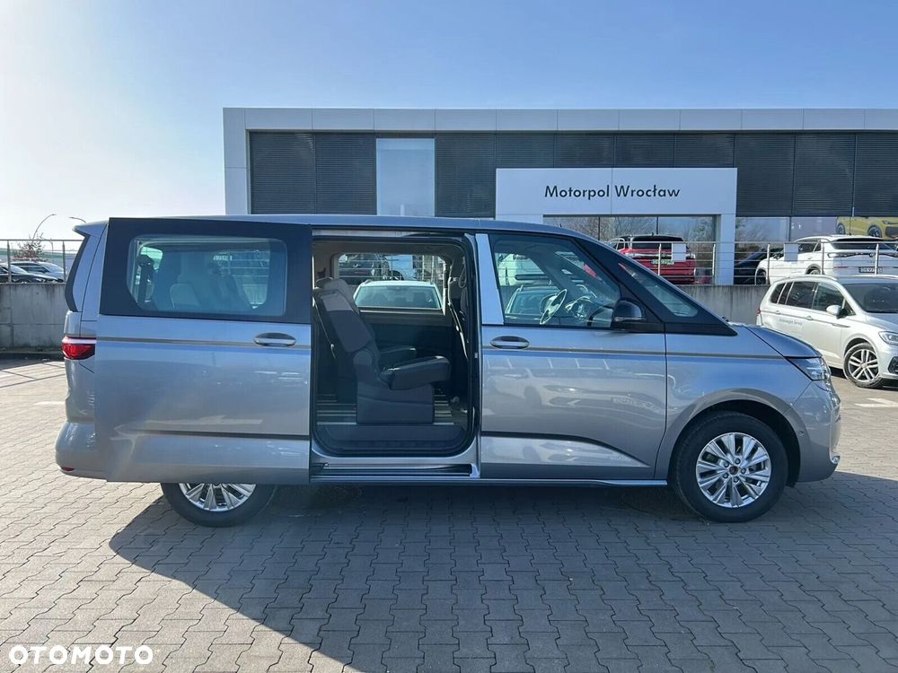 Volkswagen Multivan - 9