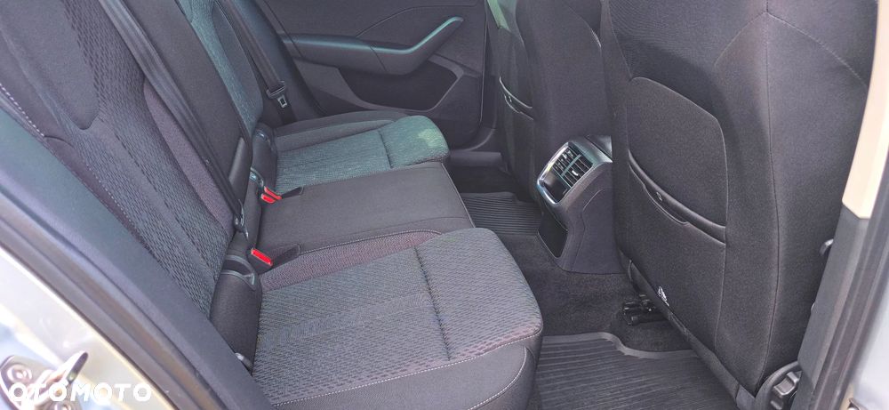 Skoda Octavia 2.0 TDI Ambition DSG - 6