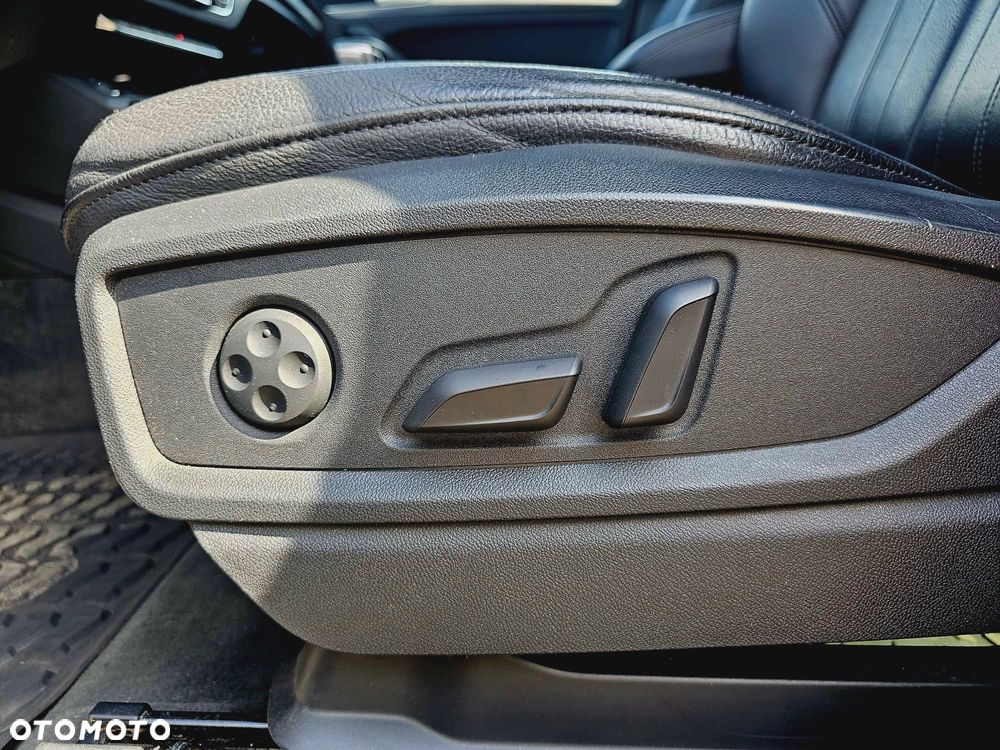 Audi Q5 2.0 TFSI Quattro S tronic design - 12