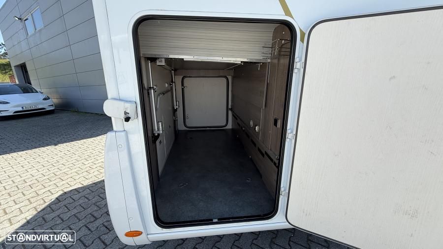 Bavaria T 746 Style c.central e basculante - 27