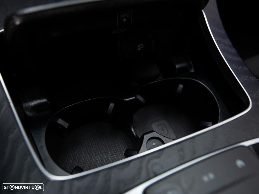 Mercedes-Benz E 300 de 9G-TRONIC - 25