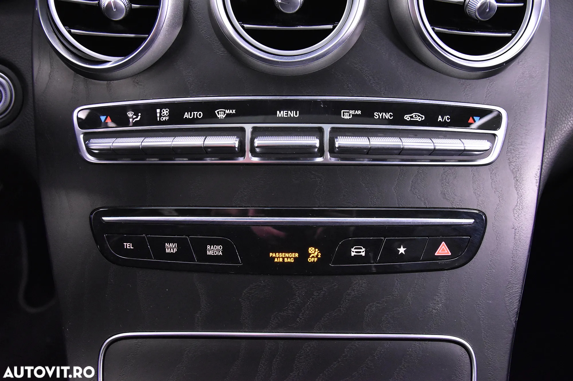 Mercedes-Benz GLC 300 d 4Matic 9G-TRONIC AMG Line - 18