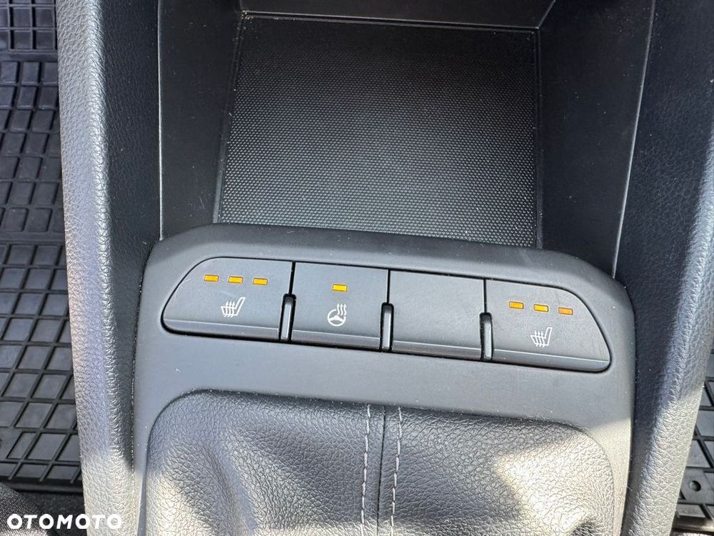 Kia Stonic 1.2 M - 13