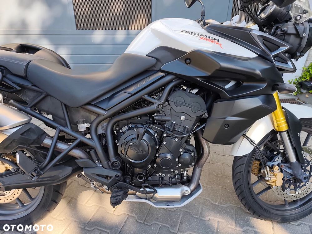 Triumph Tiger - 4