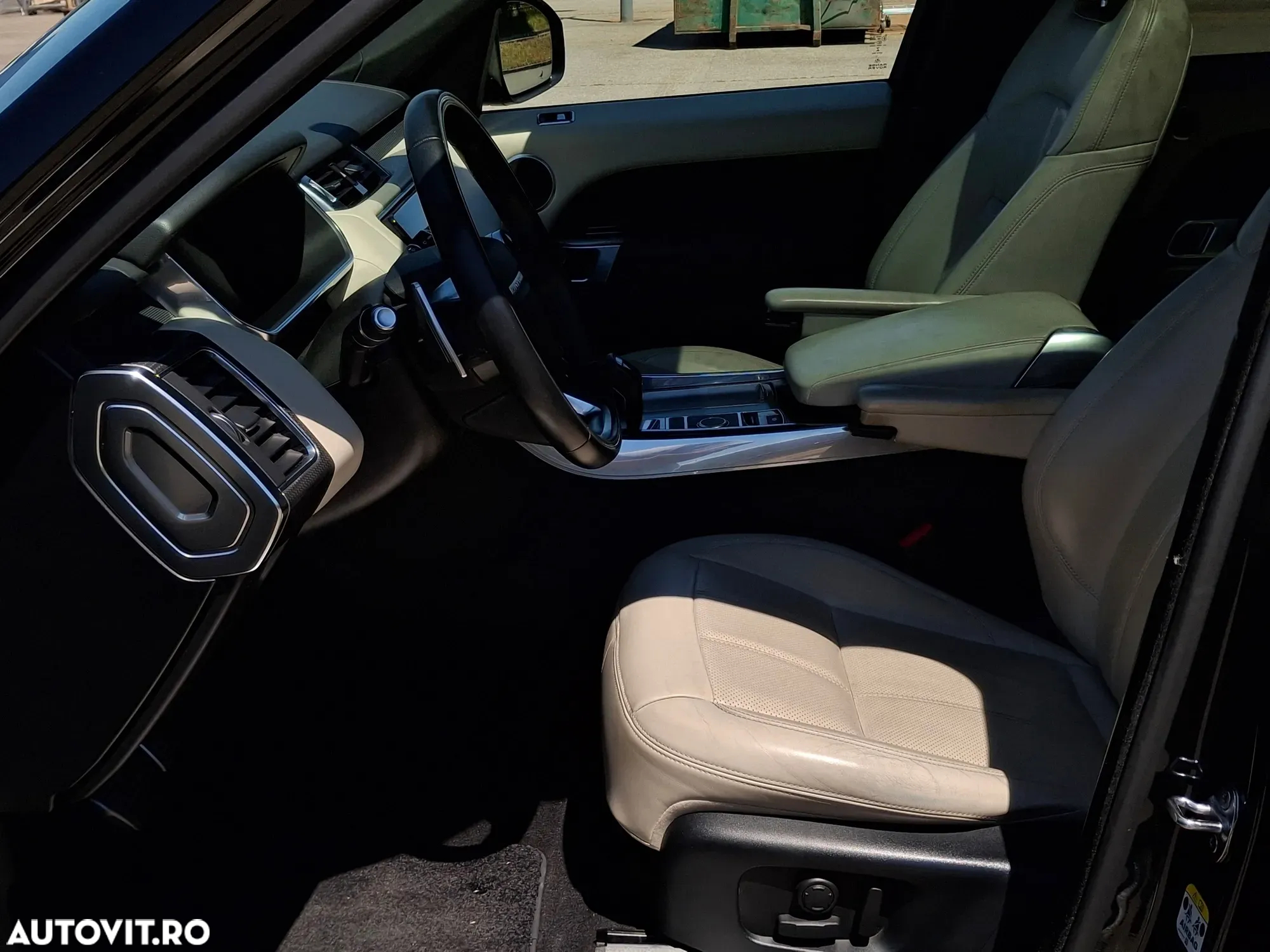 Land Rover Range Rover Sport - 10