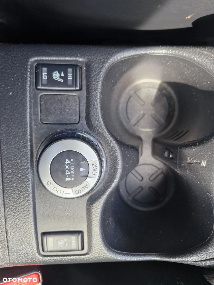 Nissan X-Trail 1.6 DCi ALL-MODE 4x4i Tekna - 25