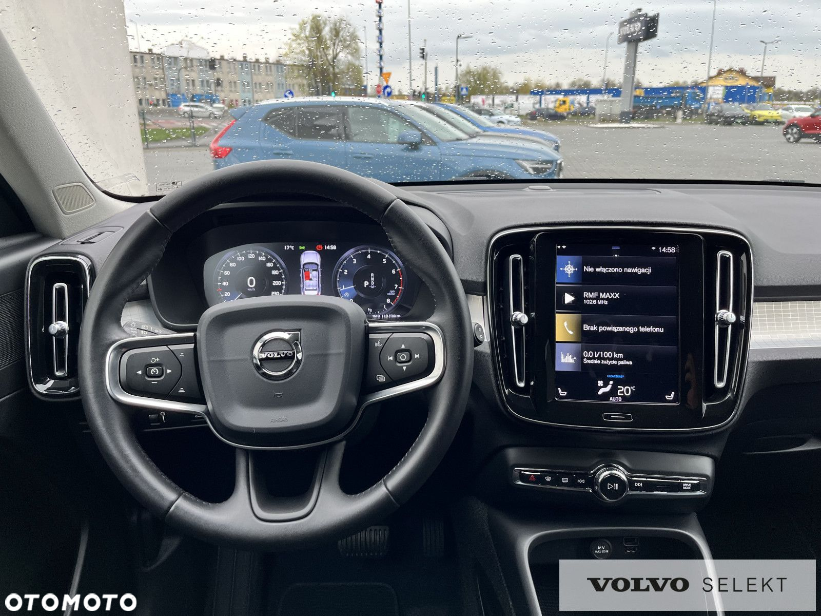 Volvo XC 40 - 21