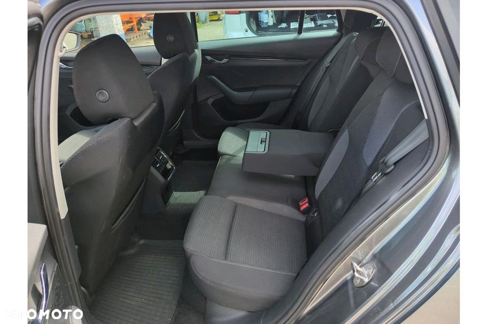 Skoda Octavia - 7