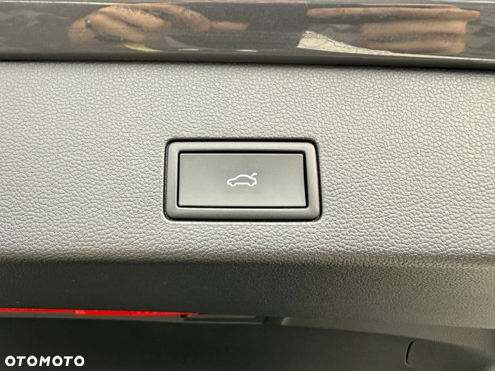 Volkswagen Golf Variant 1.5 eTSI mHEV Life DSG - 30