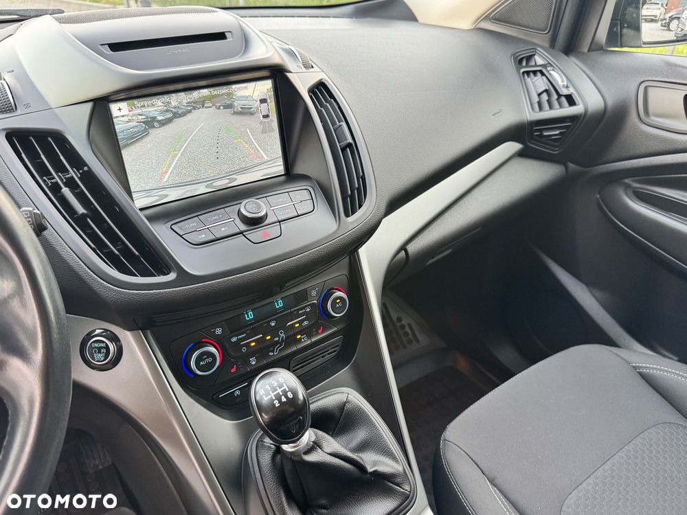 Ford Kuga 1.5 TDCi FWD Trend - 3