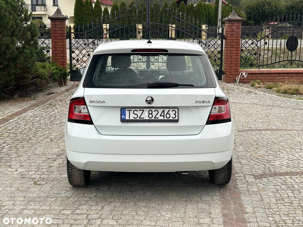 Skoda Fabia - 9