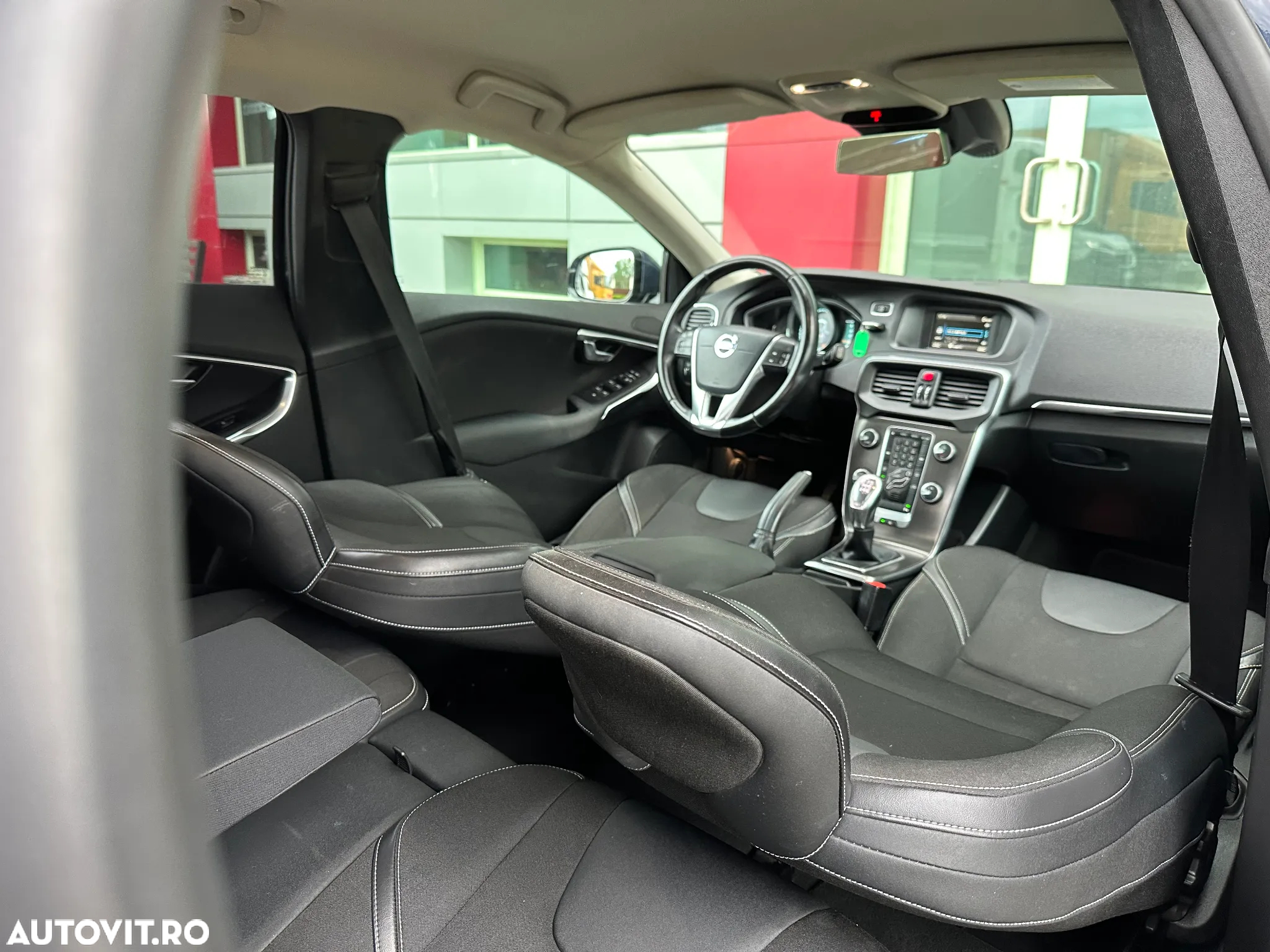Volvo V40 - 10