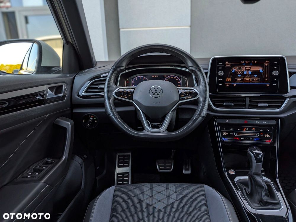 Volkswagen T-Roc 1.5 TSI R-Line DSG - 18