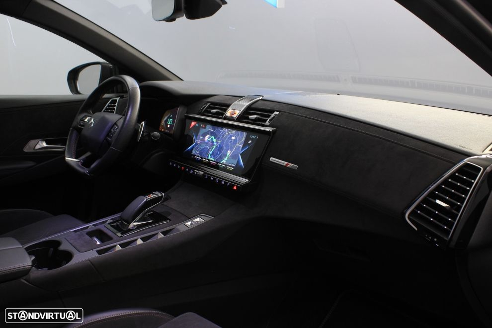DS DS7 Crossback E-Tense Performance Line EAT8 - 23
