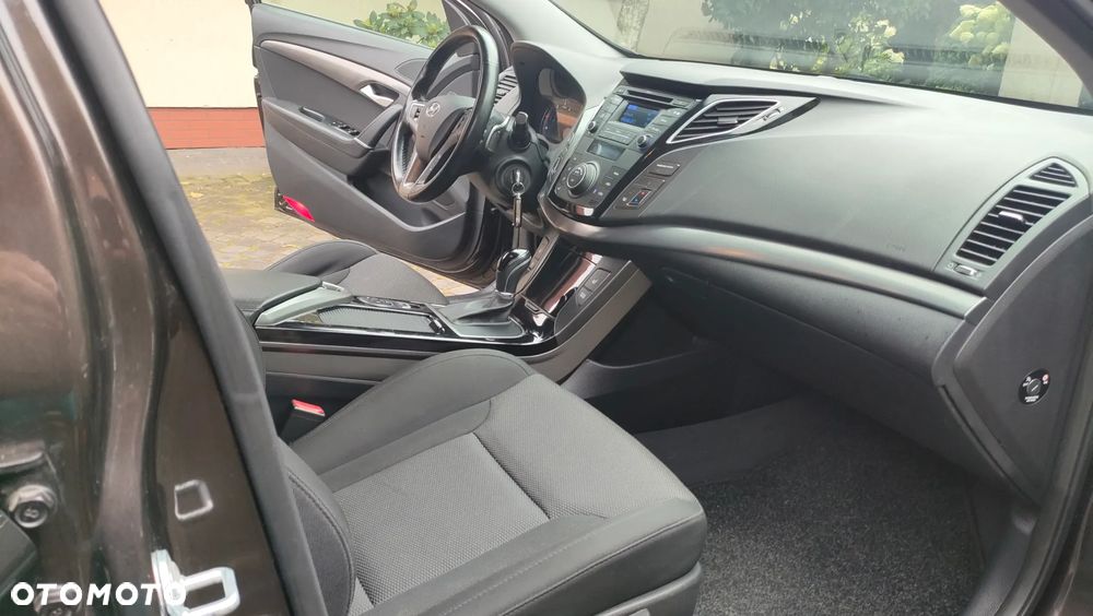 Hyundai i40 1.7 CRDi Comfort DCT - 12
