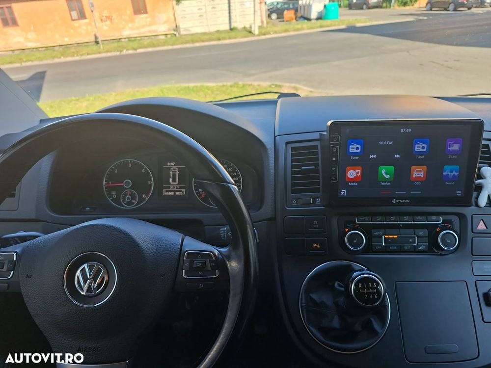 VOLKSWAGEN Multivan 2011 — imagine 20
