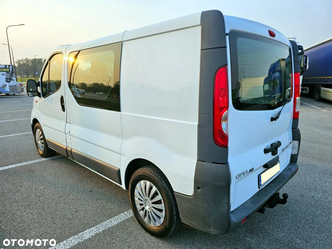 Opel Vivaro 2.5 CDTI L1H1 Tour - 27