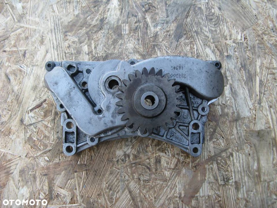 # RENAULT GAMA T RANGE 460 KM 11 L POMPA OLEJU 21736639 - 3