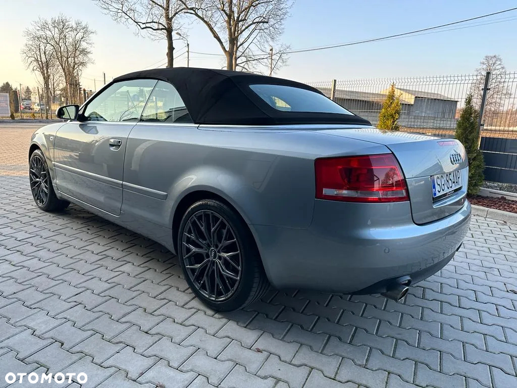Audi A4 Cabriolet 1.8T - 6