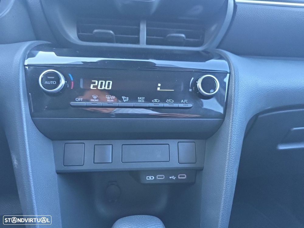 Toyota Yaris Cross 1.5 Hybrid Comfort Plus - 21