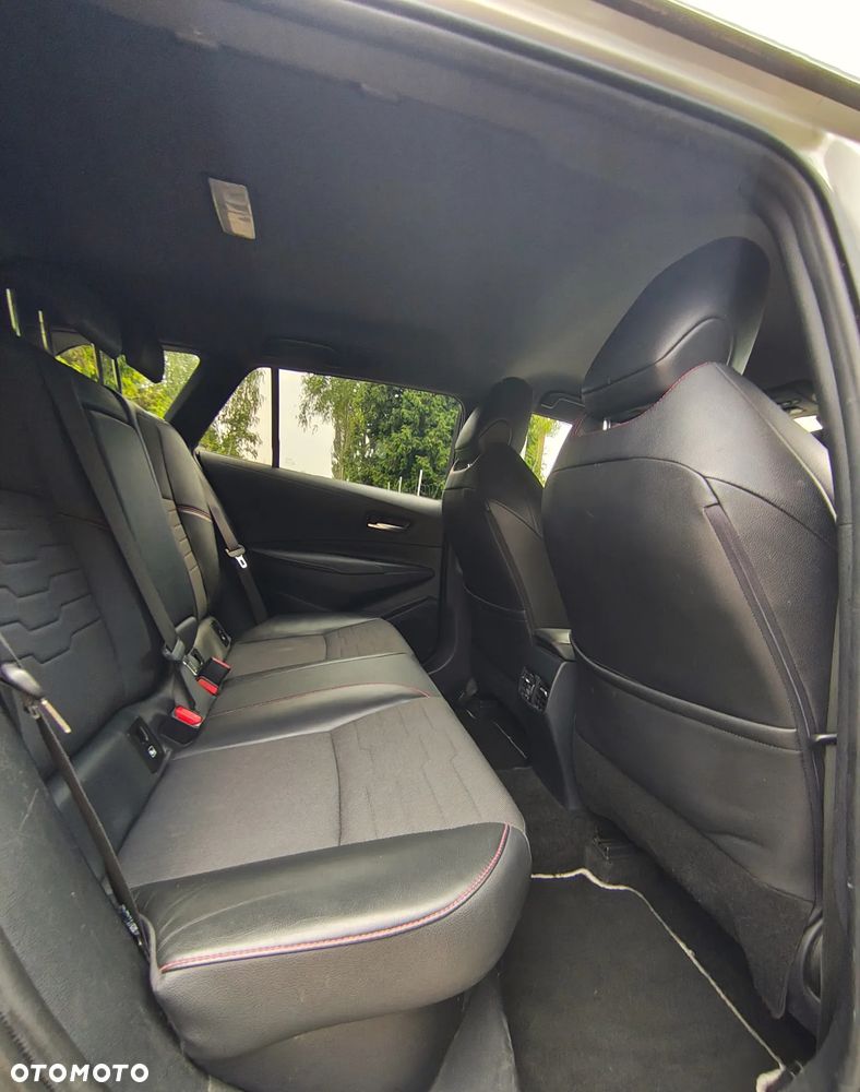 Toyota Corolla 2.0 Hybrid Executive - 25