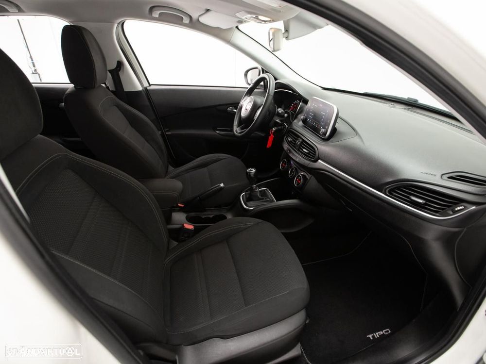 Fiat Tipo Station Wagon 1.3 M-Jet Lounge - 9