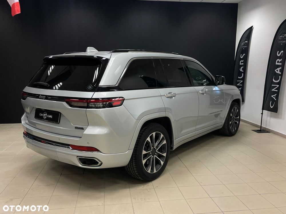 Jeep Grand Cherokee - 19