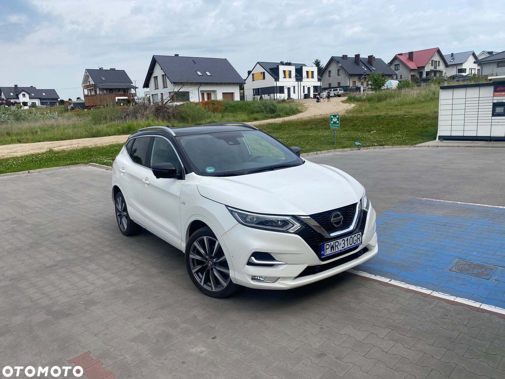 Nissan Qashqai 1.3 DIG-T DCT TEKNA+ - 1