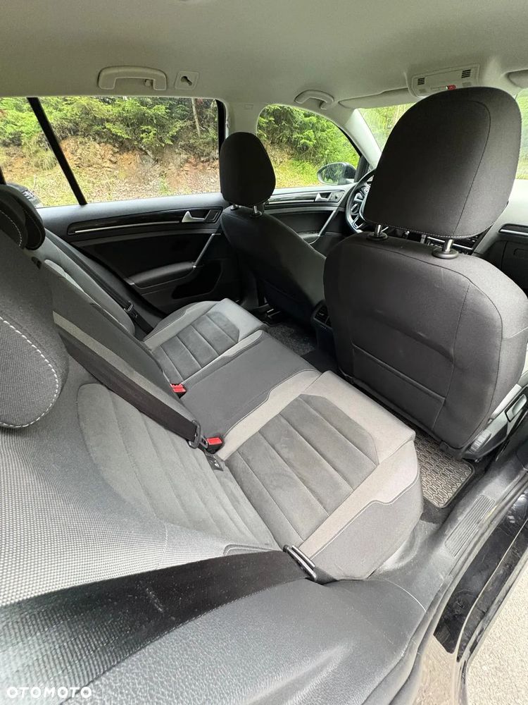 Volkswagen Golf 2.0 TDI SCR DSG Highline - 38