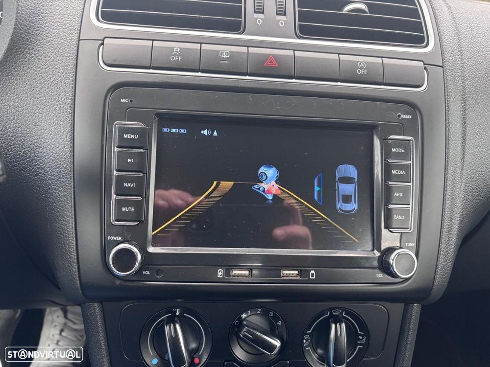 VW Polo 1.2 TDi BlueMotion - 15