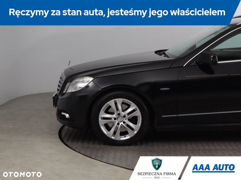 Mercedes-Benz Klasa E - 16