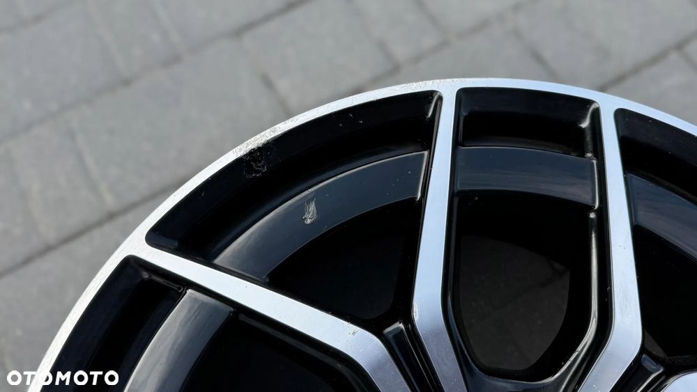 Alufelga aluminiowa Mercedes AMG 9J r19 ET49 A2134016600 5x112 felga - 4