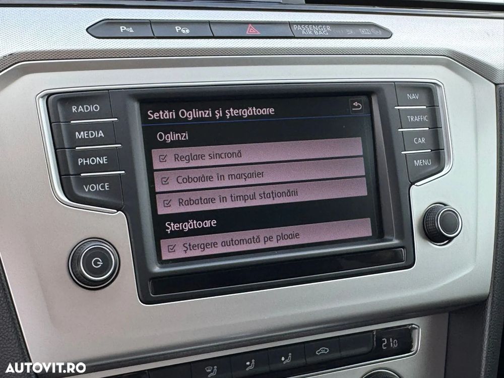 Volkswagen Passat - 27