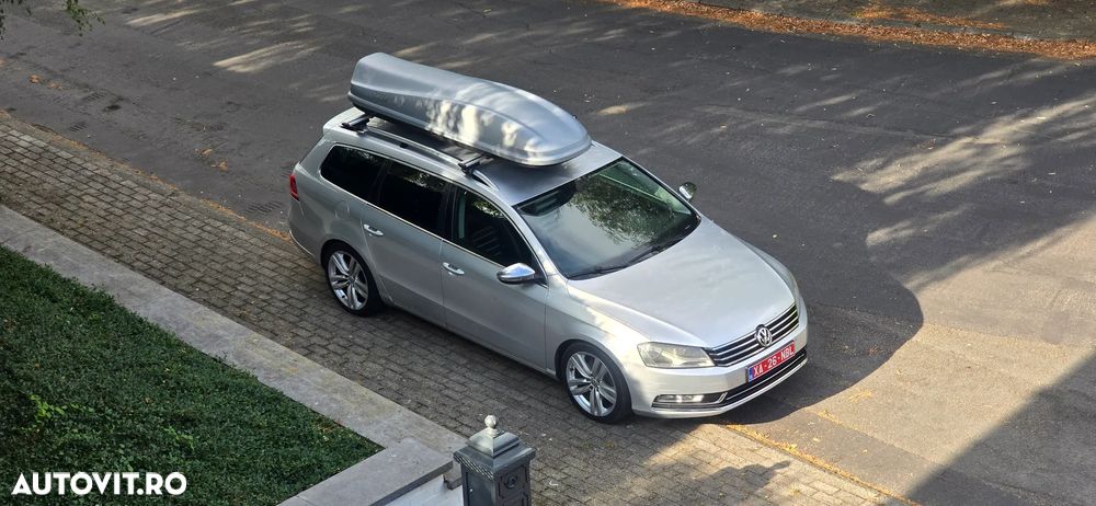 Volkswagen Passat 2.0 TDI DPF Highline - 9