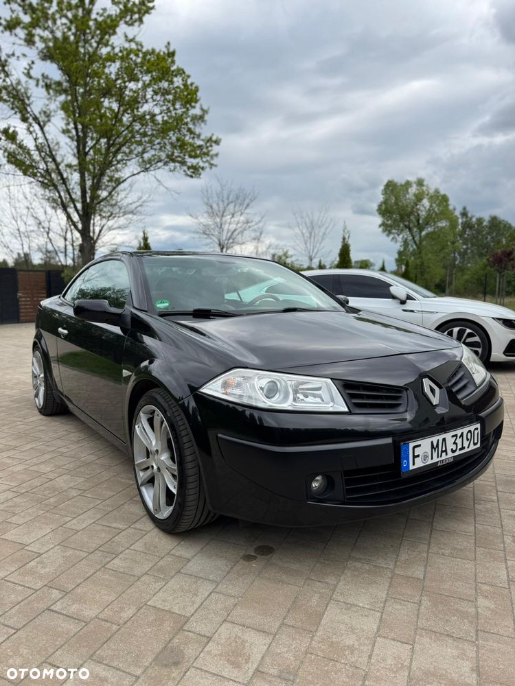 Renault Megane 1.6 Dynamique - 19