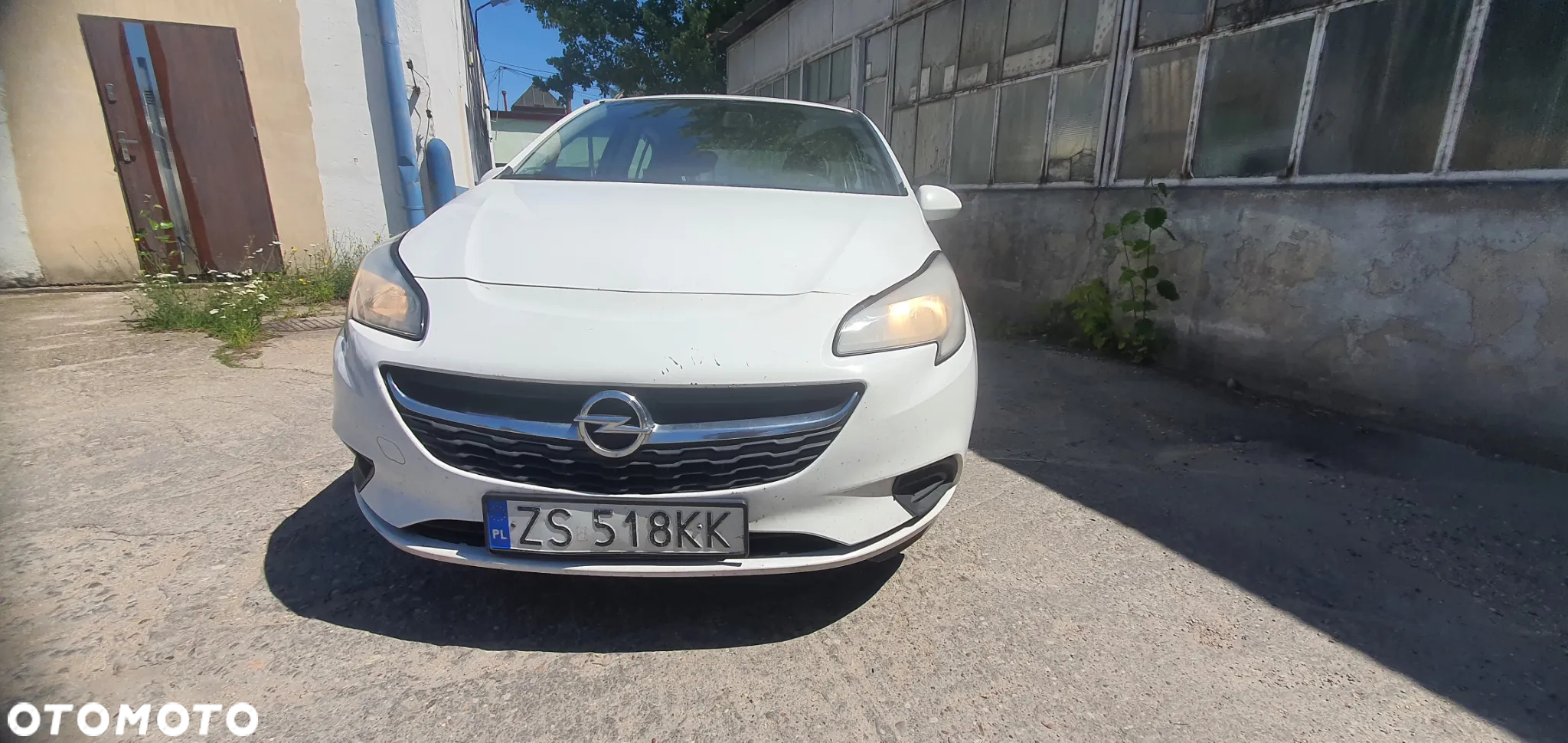 Opel Corsa 1.2 Cosmo - 2