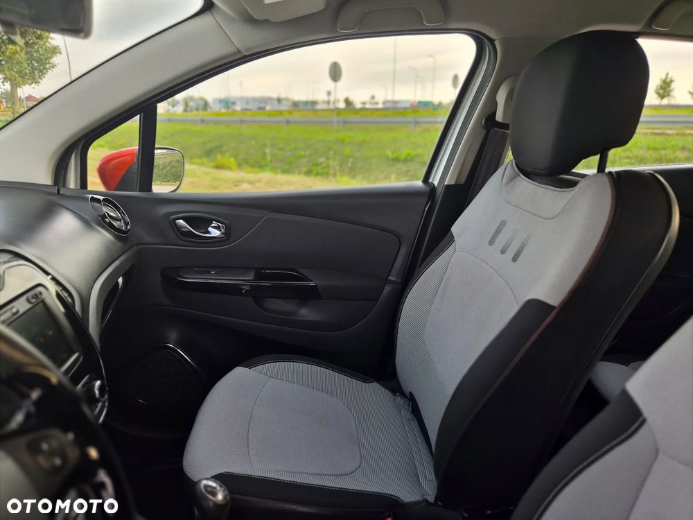Renault Captur - 19