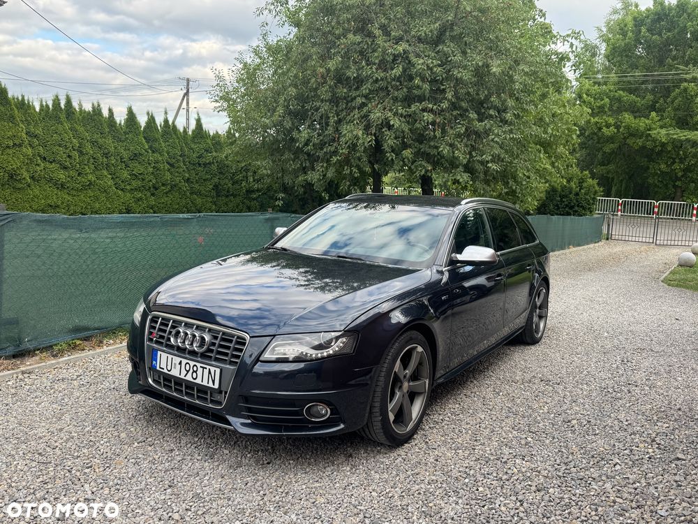 Audi S4 Avant S tronic - 1