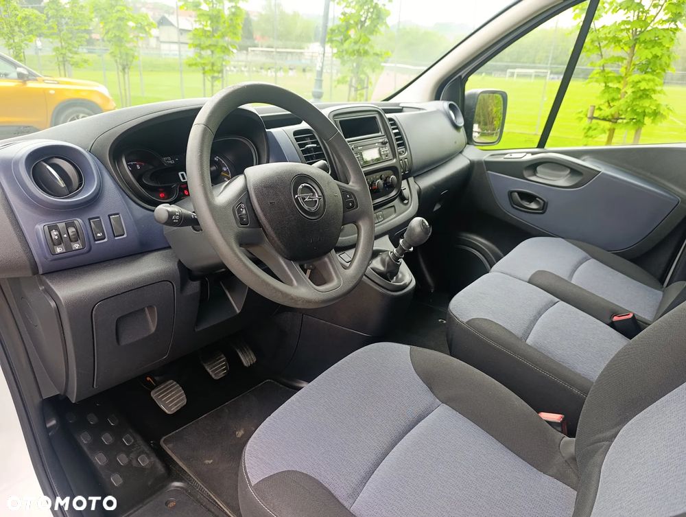 Opel VIVARO - 13