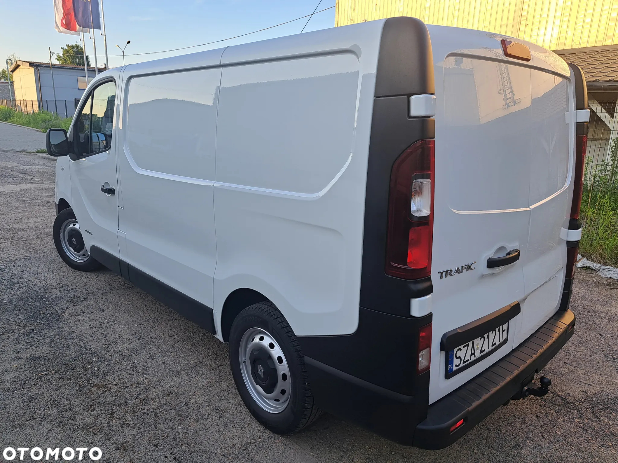 Renault Trafic - 6
