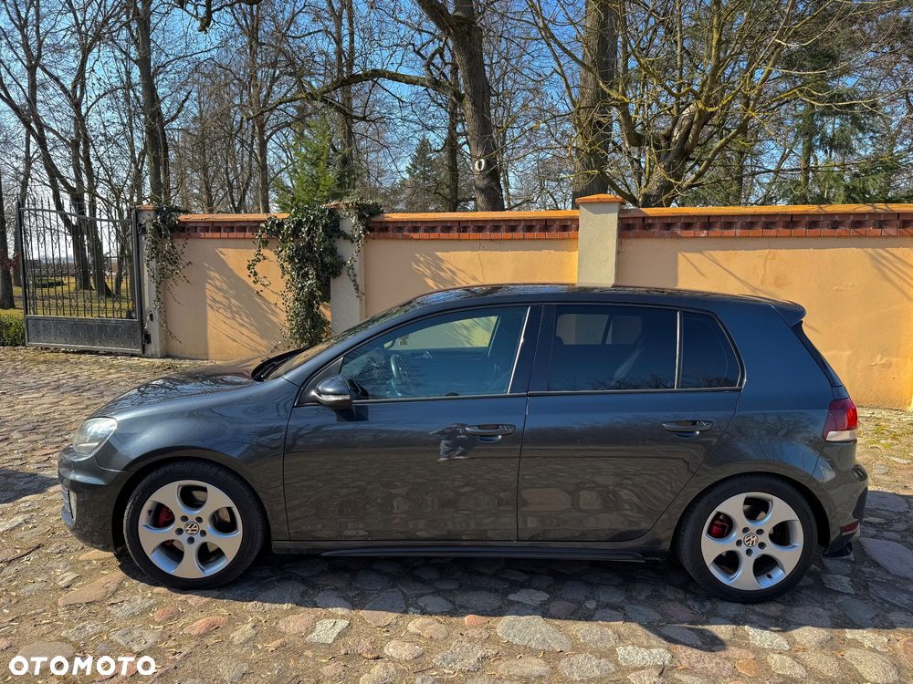 Volkswagen Golf 2.0 GTI - 6