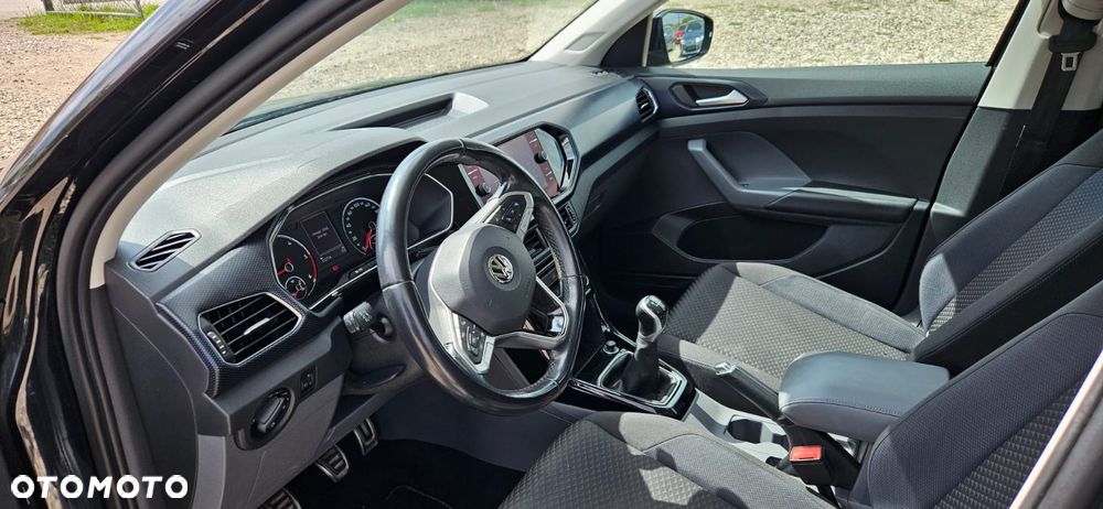 Volkswagen T-Cross - 5