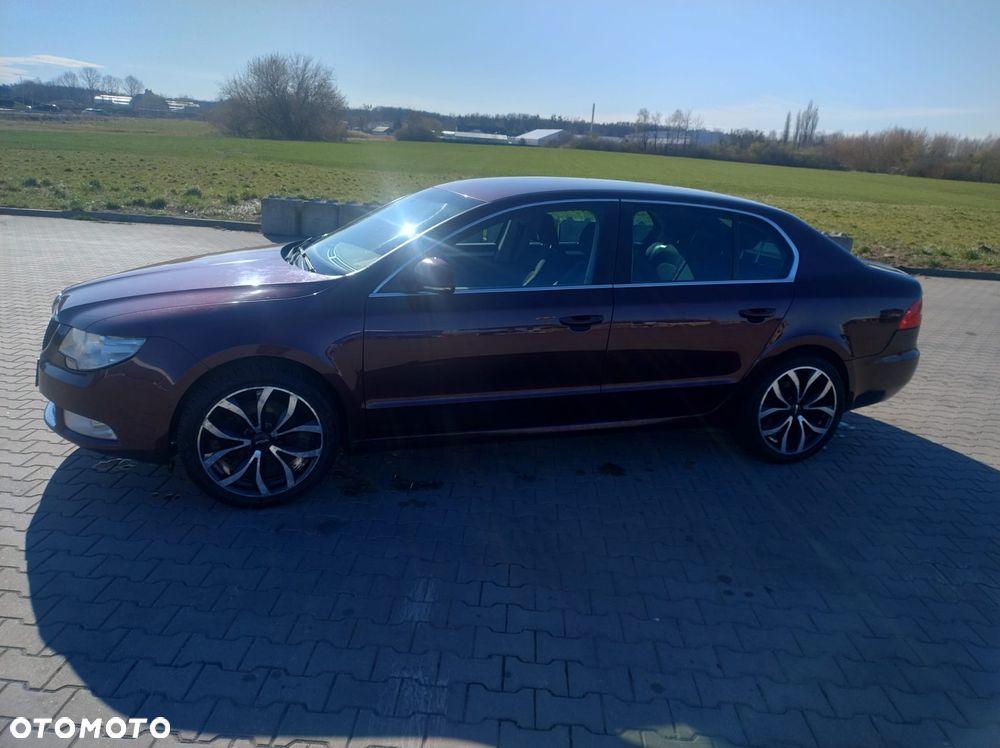 Skoda Superb - 4
