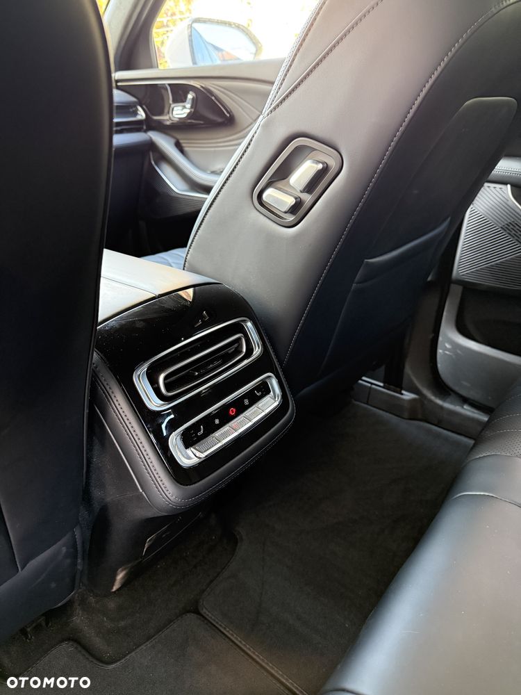 Omoda 9 1.5 Super Hybrid Exclusive AWD - 12