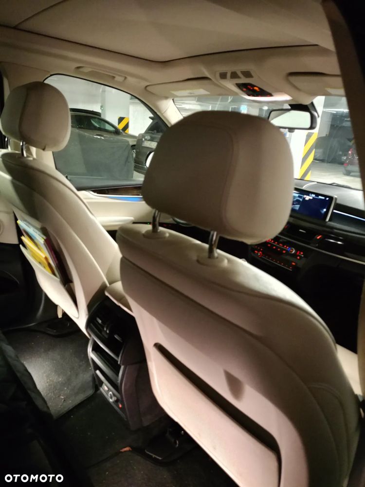BMW X5 xDrive35i Edition Exclusive - 15